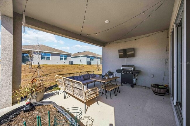 Building Photo - 702 Benz St