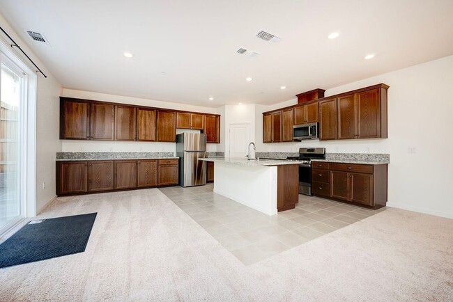 Building Photo - 4798 Tilly Dr