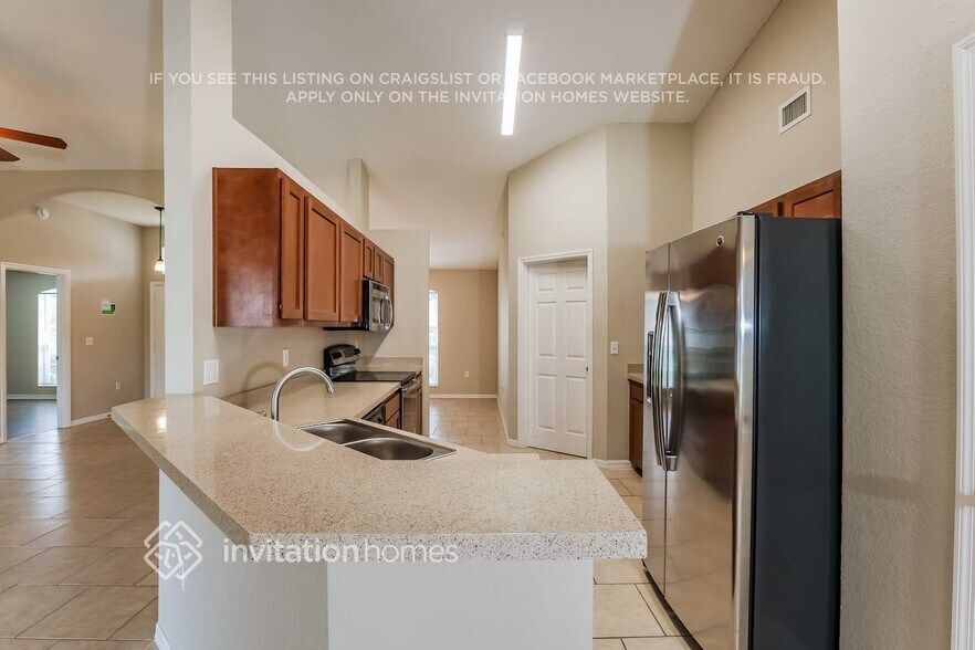 Building Photo - 6729 Bordeaux Blvd
