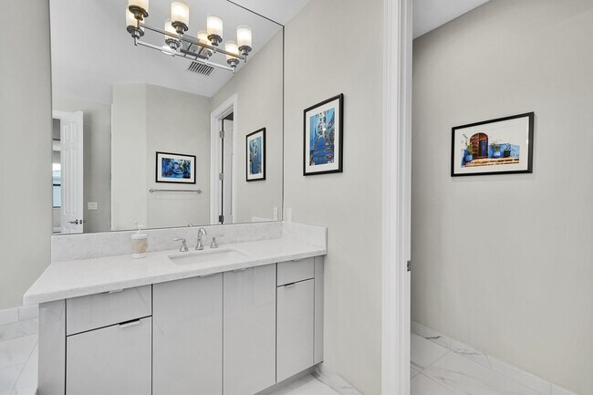 Building Photo - 9081 Chauvet Wy