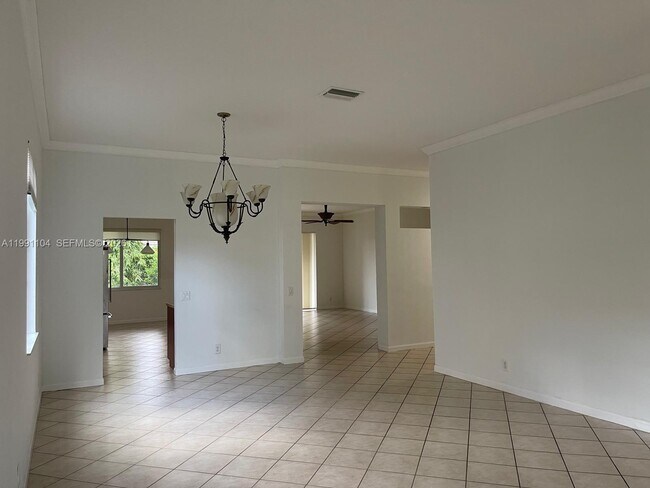 Building Photo - 1137 Croton Ct