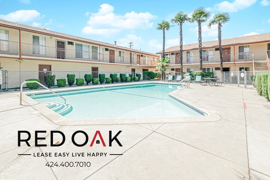 Building Photo - 615 Erie St