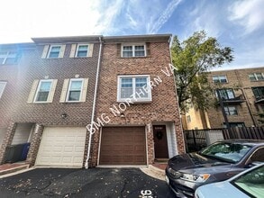 Building Photo - 954 S Rolfe St