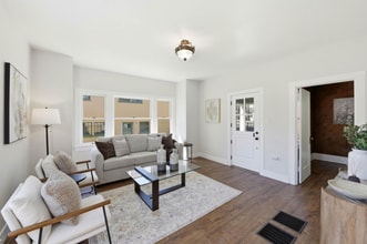 Building Photo - 179 College Way