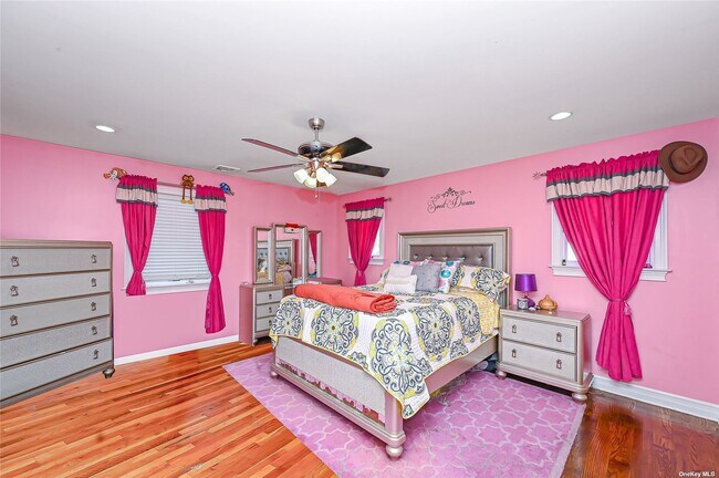 Building Photo - 316 Kimberly Pl