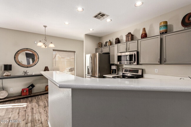 Building Photo - 2052 N Holguin Way