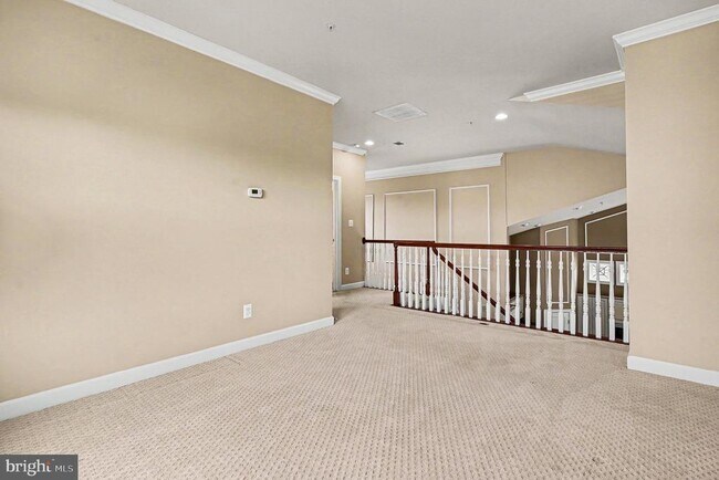 Building Photo - 714 Monarchos Dr