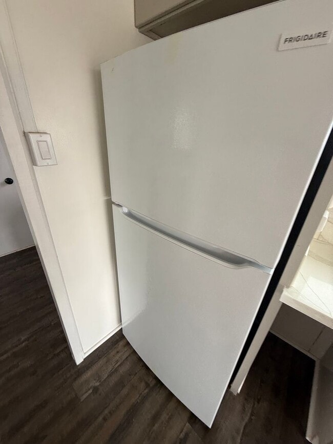 Building Photo - For Rent – 2BR / 1BA Home with Stunning Kahala Mountain View