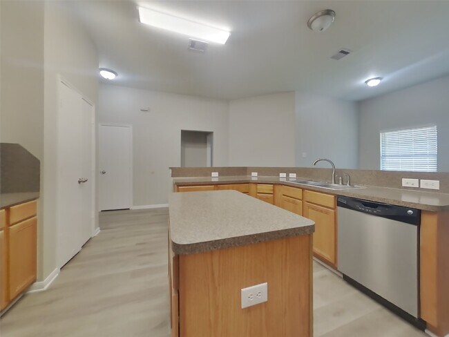 Building Photo - 1318 Auburn View Ln