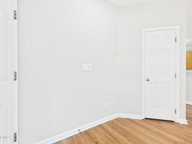 Building Photo - 2111 Kudrow Ln