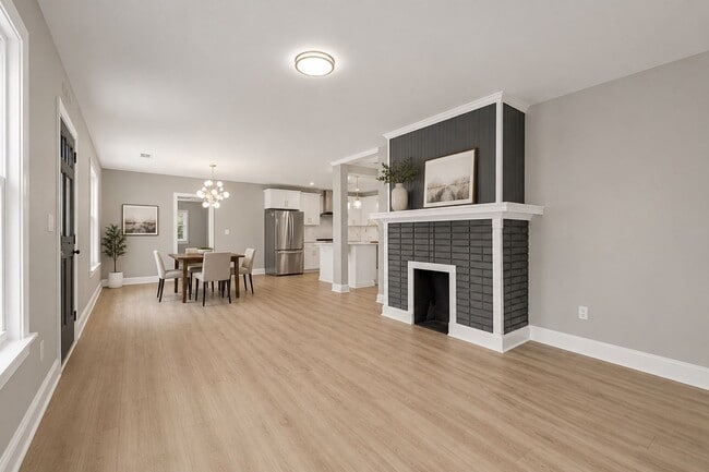 Building Photo - Move In by 6/5 & Save $500 OFF JUNE Rent — Fully Renovated Gem!!!