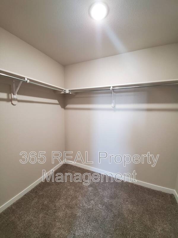 Building Photo - 1721 Westward Cir