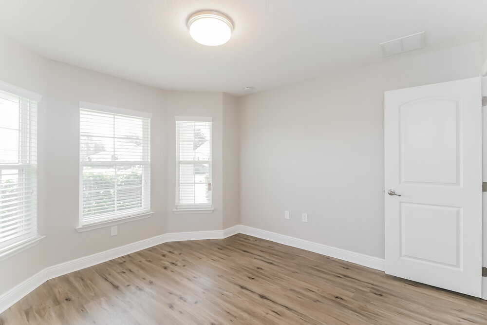 Building Photo - 7083 Lamium Ct