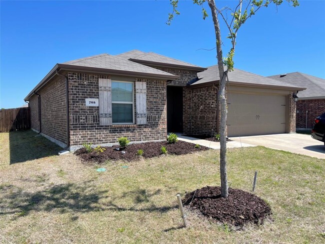Building Photo - 705 Farmstead Wy