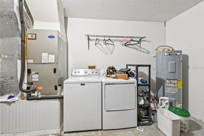 Building Photo - 2122 Pleasure Run Dr