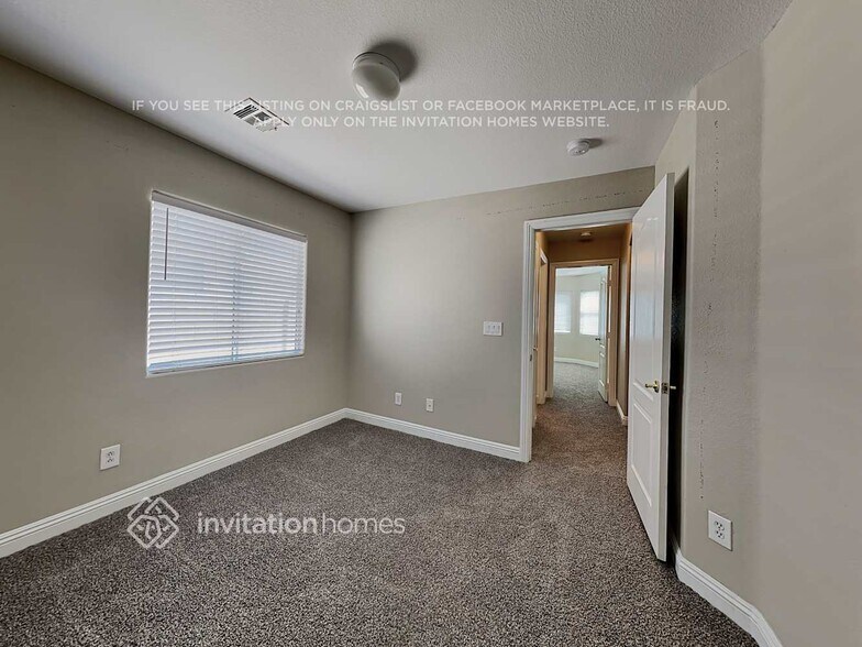 Building Photo - 6067 Camden Cove St