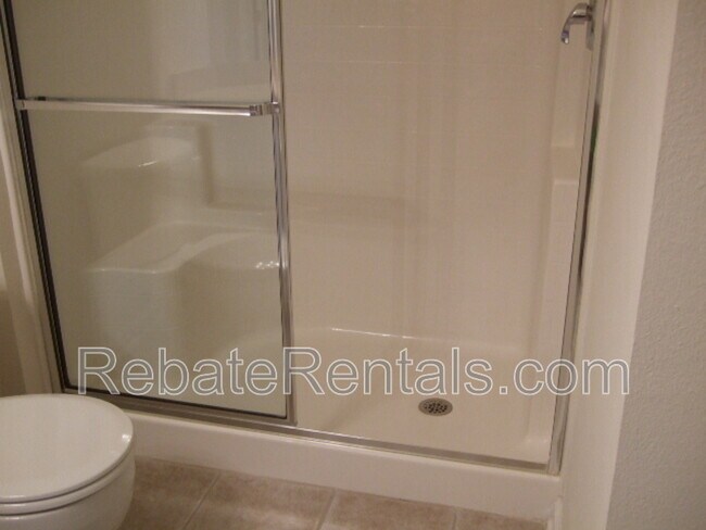 Building Photo - 7801 Point Meadows Dr