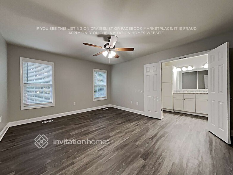 Building Photo - 855 Loch Lomond Cir