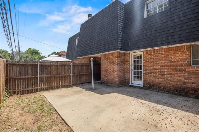 Building Photo - 2019 Fleur De Lis Ct
