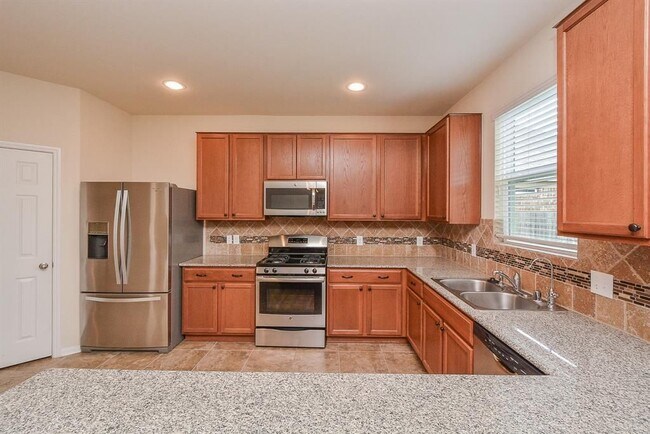 Building Photo - 3238 Upland Spring Trace