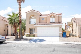 Building Photo - 1625 Royal Palm Dr