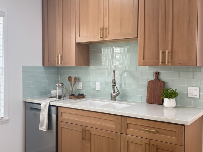 Interior Photo - 1802 Ocean Park Blvd., Santa Monica, CA 90405