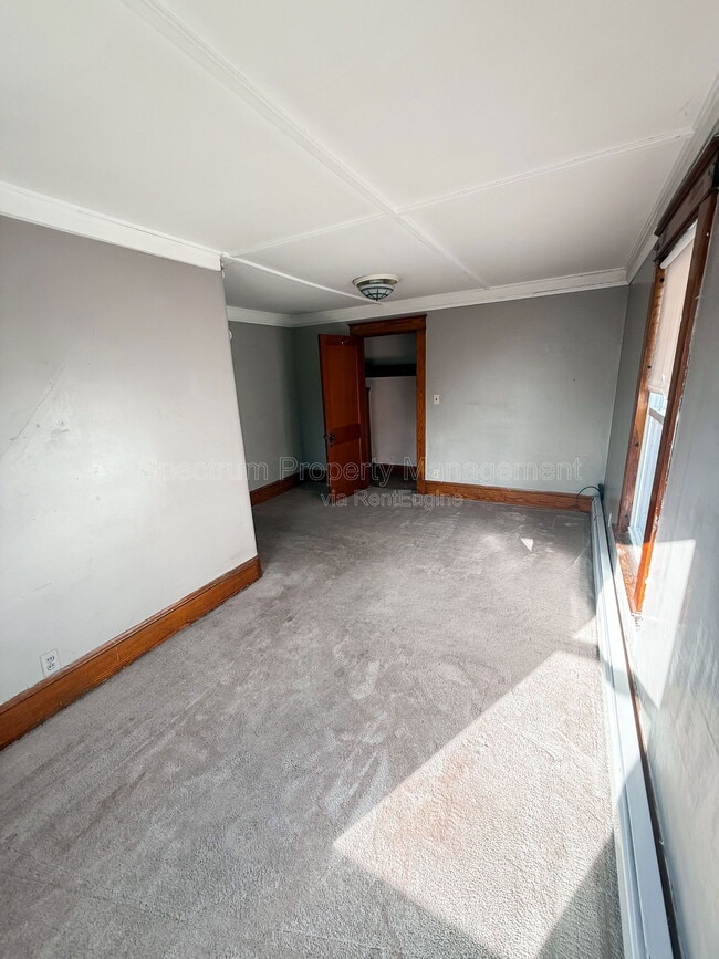 Building Photo - 47 Halifax St