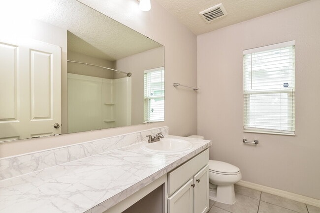 Building Photo - 2861 Mosshire Cir