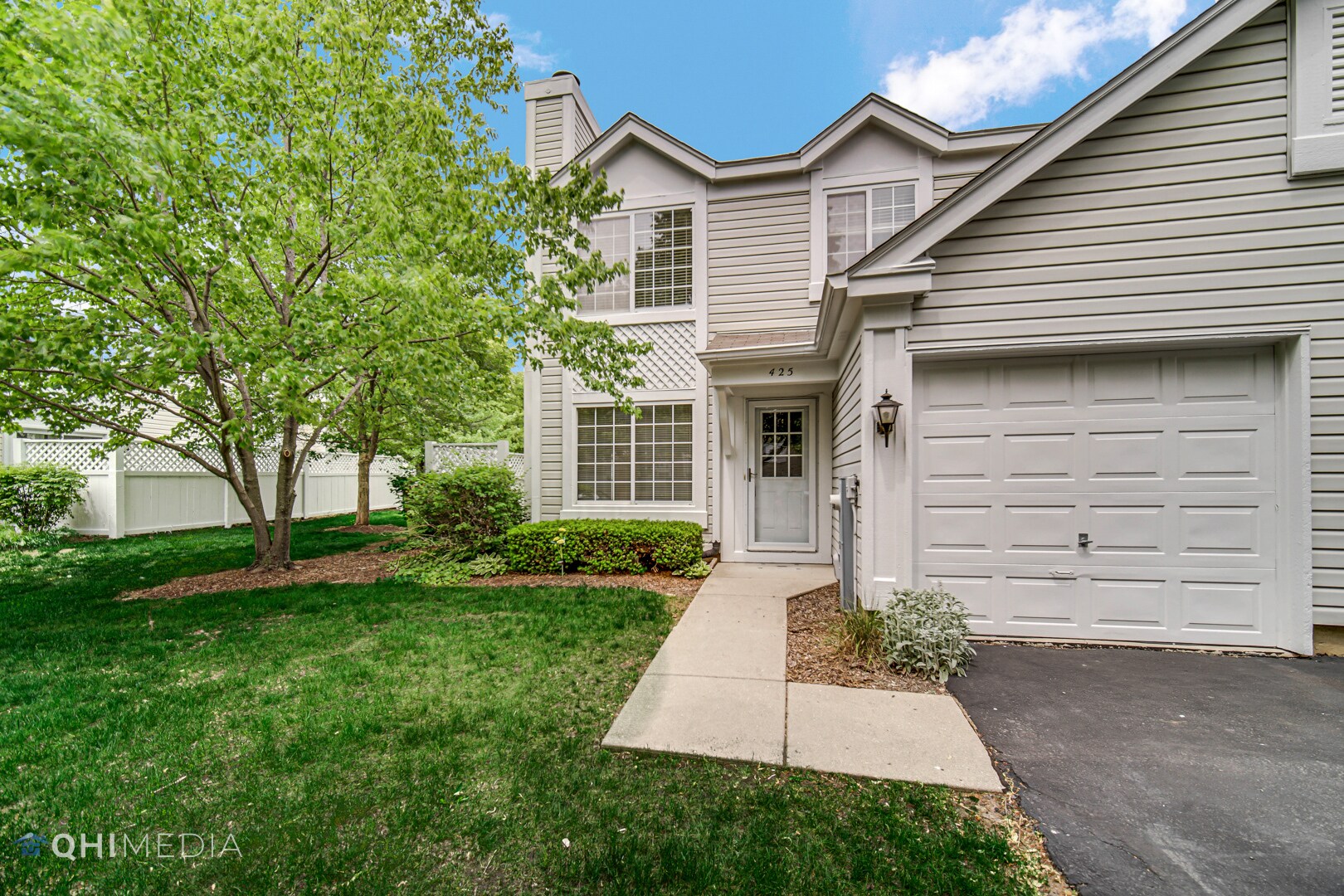 Building Photo - 425 Monmouth Ct