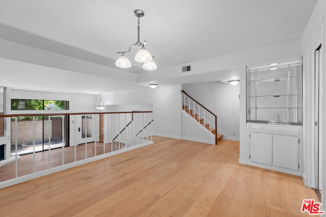 Building Photo - 13044 Mindanao Wy