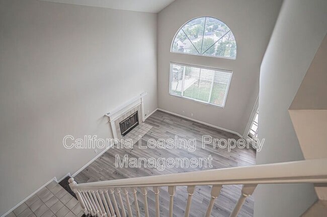 Building Photo - 28552 Avocado Pl