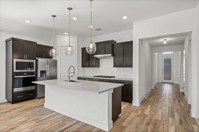 Building Photo - 9704 Boathouse Dr