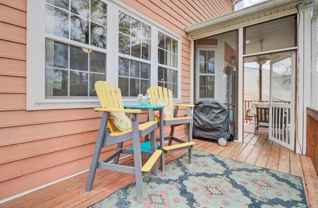 Building Photo - 1428 Bloomingdale Ln