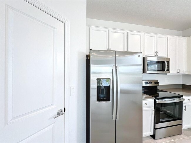 Building Photo - 1162 Pomelo St