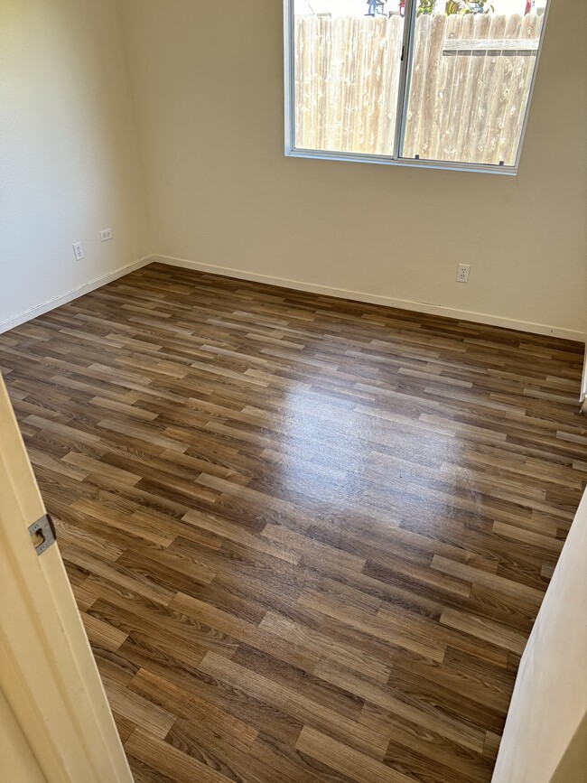 Building Photo - 544 San Lino Ct