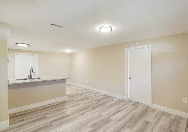 Building Photo - 17203 Talence Ct