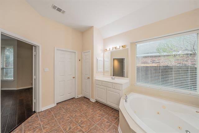 Building Photo - 2306 Bear Run Rd