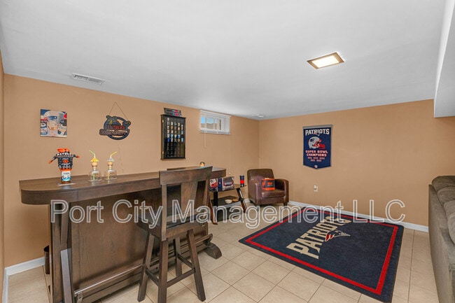 Building Photo - 8402 Church Ln