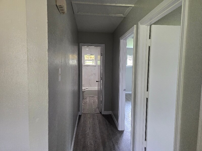 Building Photo - 920 Lindy Ct