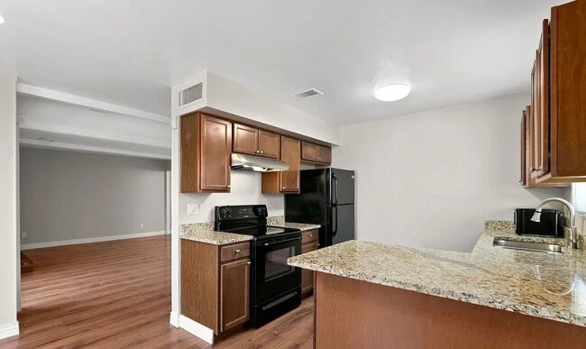 Building Photo - 7307 S Xenia Cir