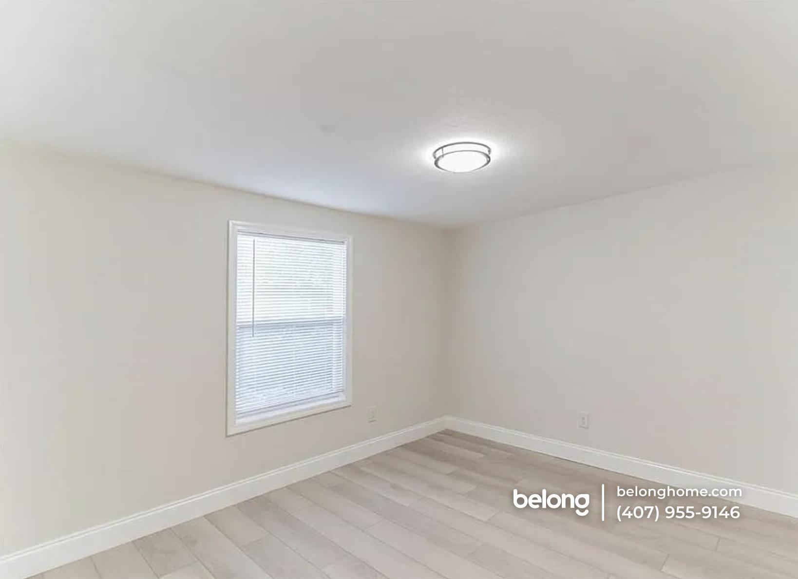 Building Photo - 6310 Belle Isles Dr