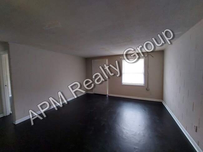Building Photo - 2710 Howell Ct
