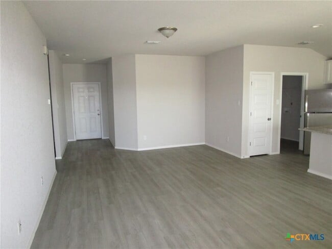 Building Photo - 233 Mossberg Wy