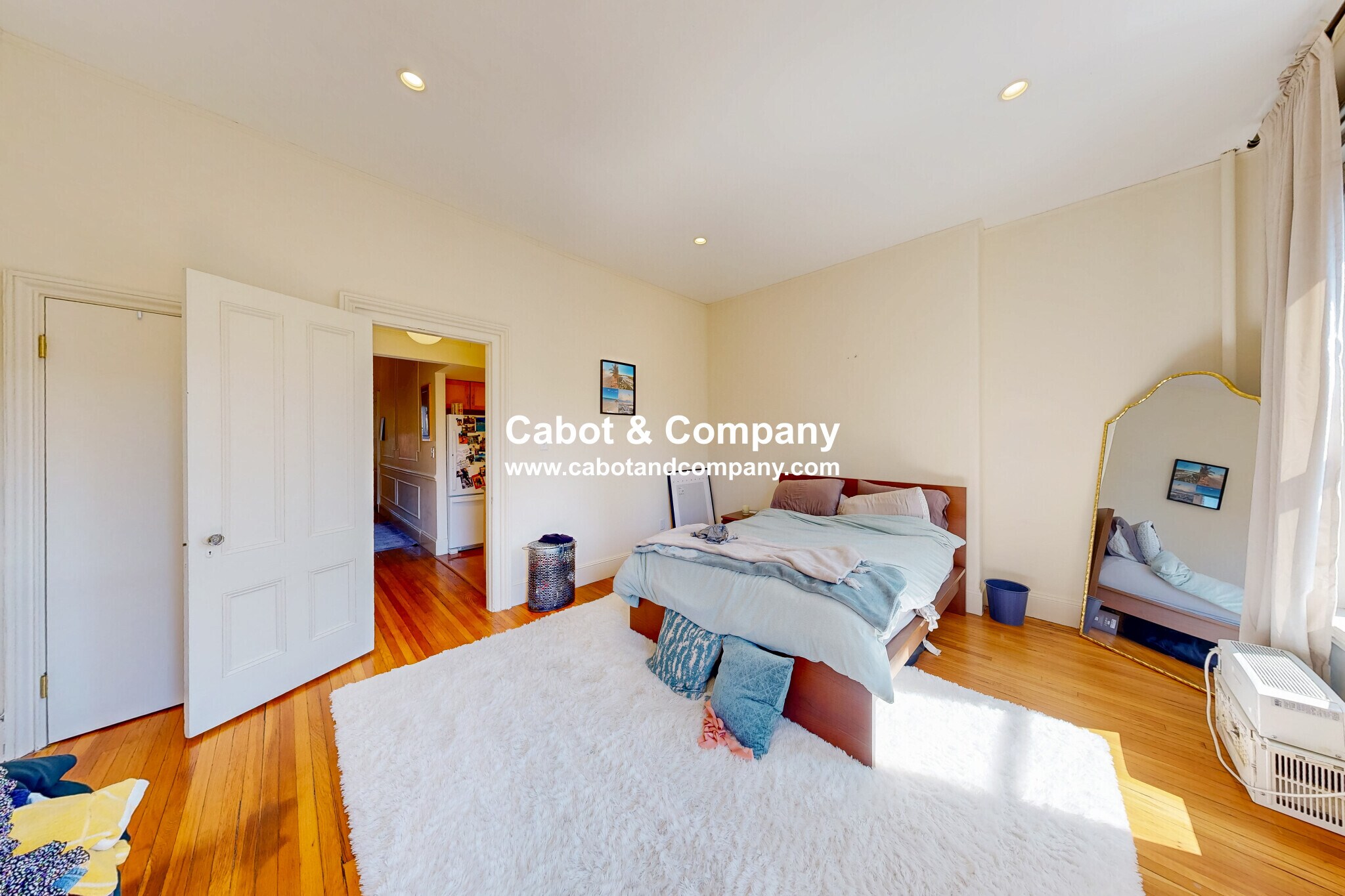 Building Photo - 231 Beacon St