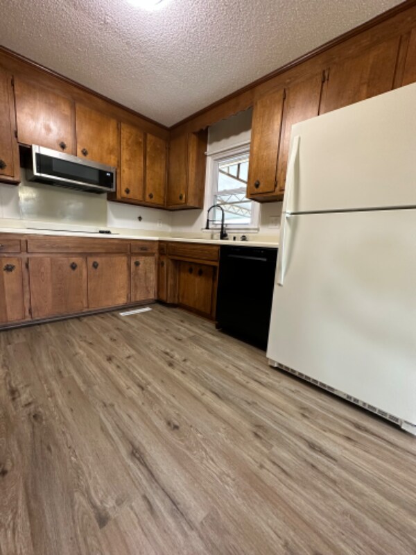 Building Photo - 8972 Horton Hwy