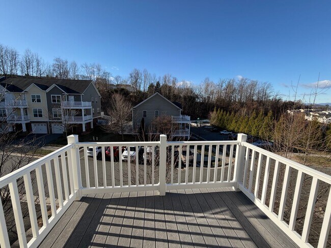 Building Photo - 2287 Whittington Dr