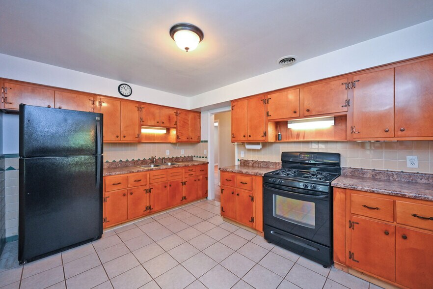 Building Photo - 5275 Cleves Warsaw Pike