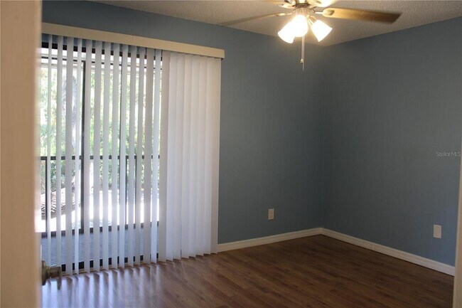 Building Photo - 3295 Fox Chase Cir