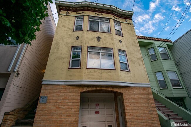 Building Photo - 4929 California St