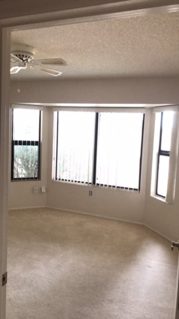 Building Photo - 14234 W Antelope Dr